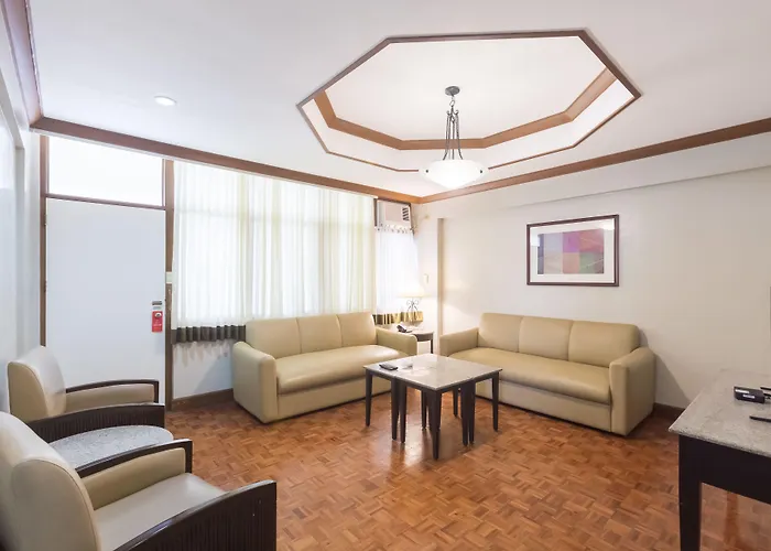 Tropicana Hotel 3*